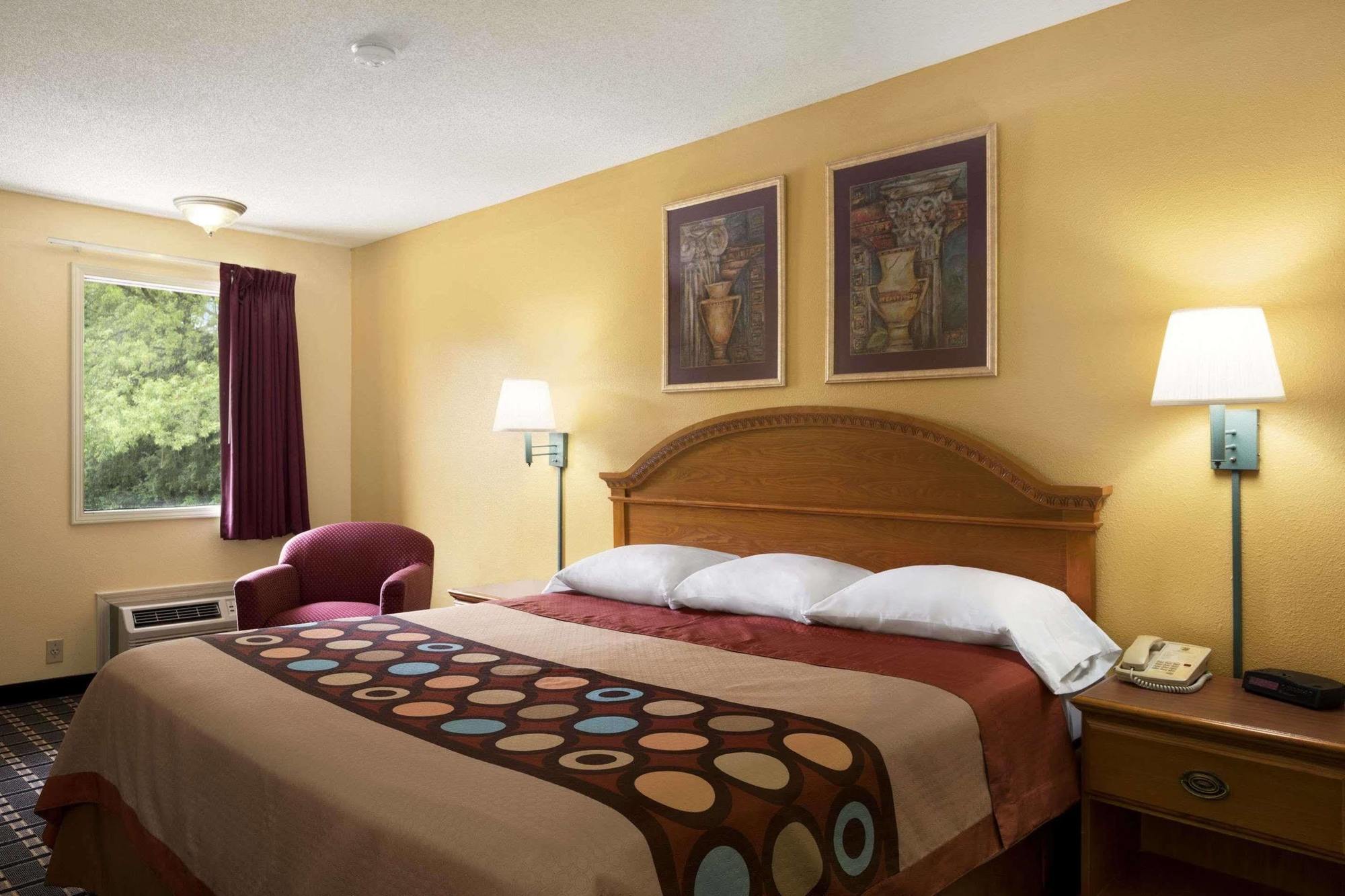 Super 8 By Wyndham Indianapolis-Southport Rd Motel Екстериор снимка